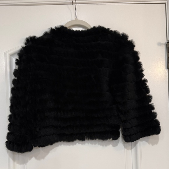 BCBG Real Rabbit Fur - Picture 3 of 3